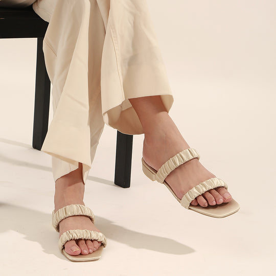 Low Heels – La Soledad Studios
